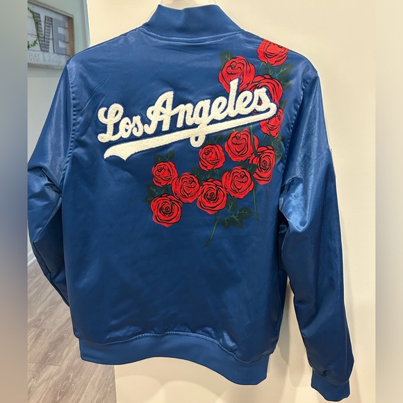 Men Jacket - Picture 5 of 5